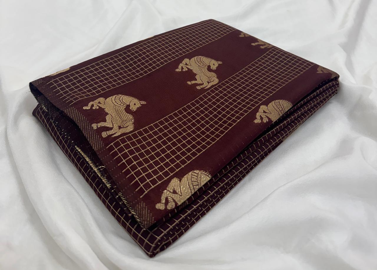 Pure Crepe Checks Saree with Satin Border & Deer Weaving Design Silk Saree